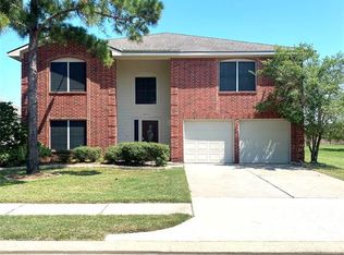 19510 Papago Dr, Tomball, TX 77377