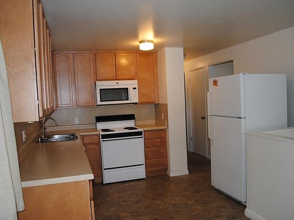 3rd image of 1149 W 400 S
