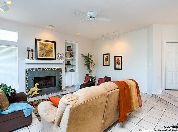 5th image of 19106 Mazattan Way