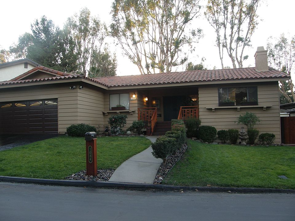 1st image of 1084 Mimosa Ave