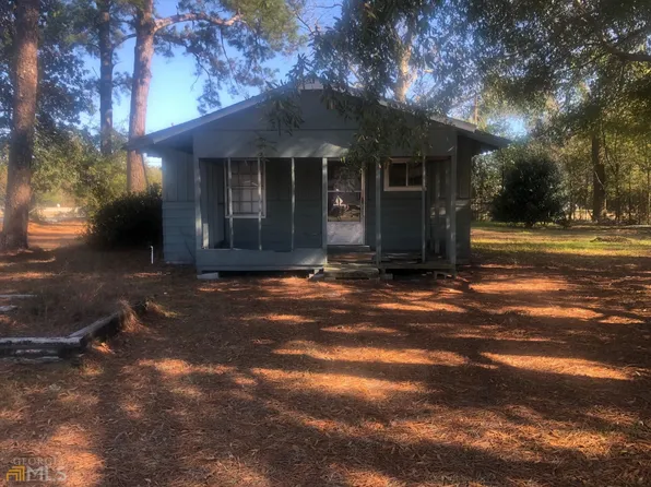 111 Beebe Rd, Springfield, GA 31329
