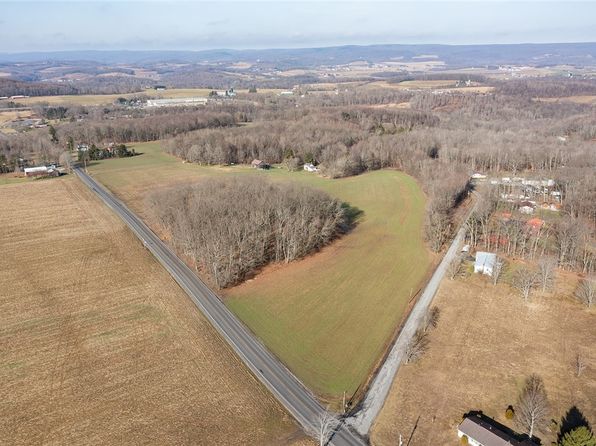 7355 Penn Ave, Somerset, PA 15501