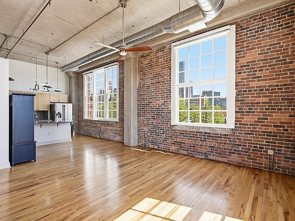 4th image of 1301 Wazee St Unit 2B