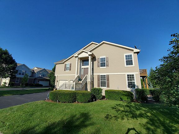 2nd image of 117 Fountain Grass Cir