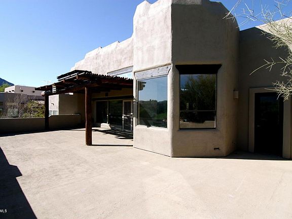 3rd image of 5448 E Miramonte Drive