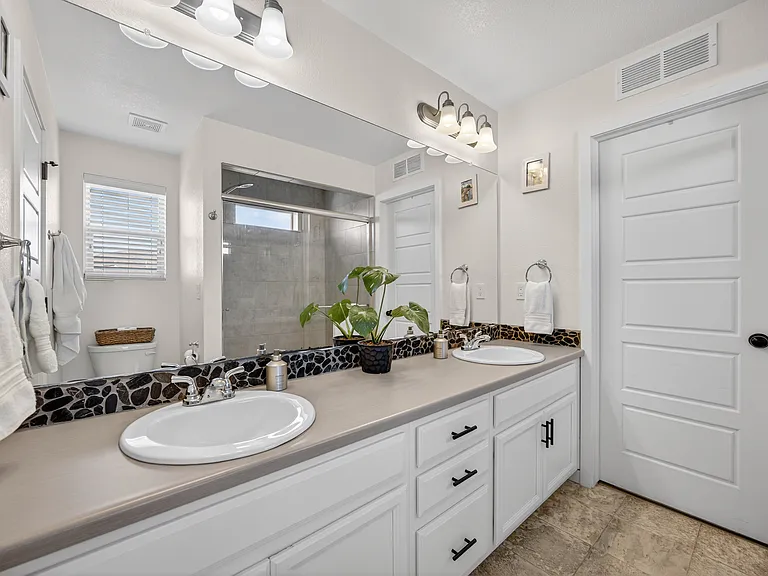 4438 Vindaloo Dr — Photo 26
