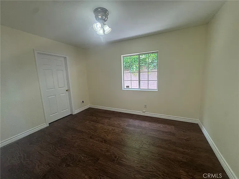 5171 Chimineas Ave — Photo 18