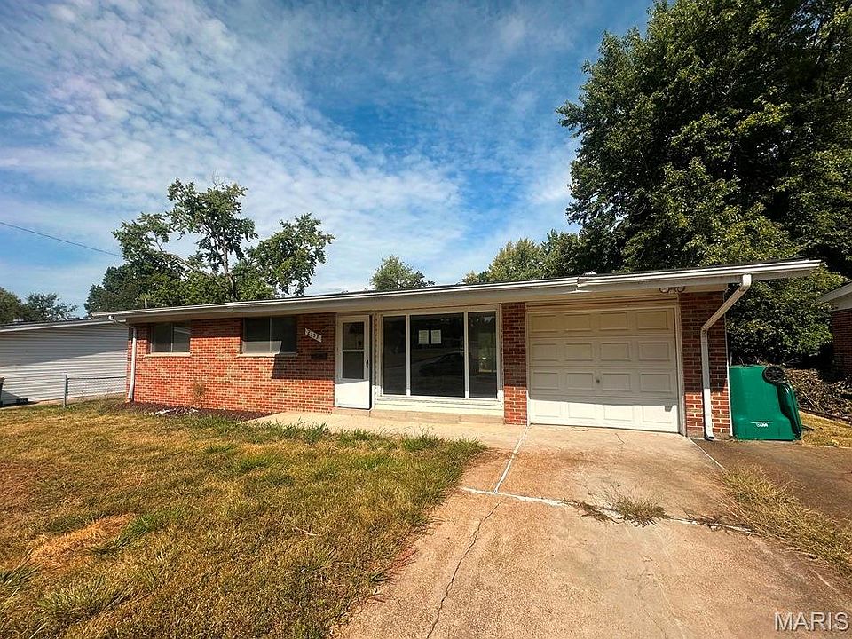 1st image of 2353 Hallwood Dr