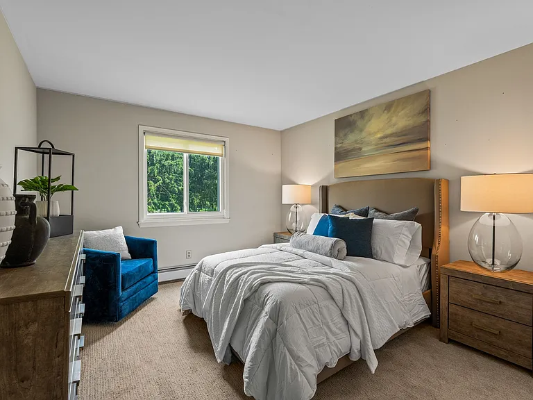 Valley View Apartments Bedroom