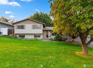1408 Bel Air Dr, East Wenatchee, WA
