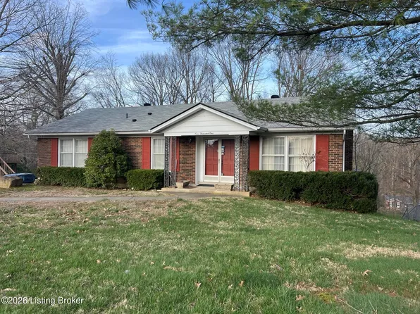 9001 Lakeridge Dr, Louisville, KY 40272