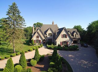 4 Martin Ct, Lemont, IL 60439