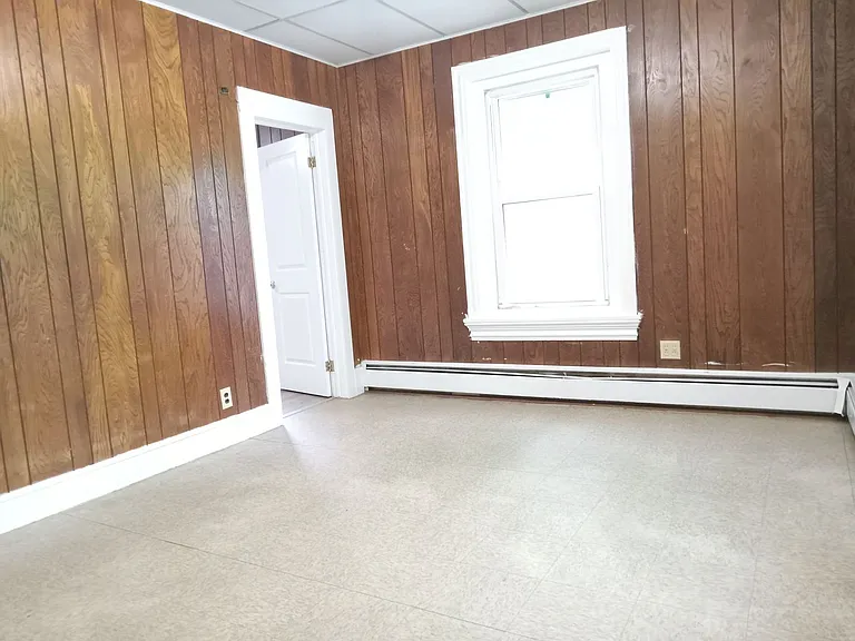 52 N Pearl St — Photo 11