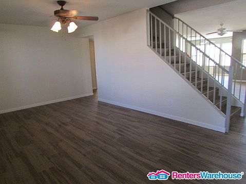 3rd image of 10519 W Patrick Ln