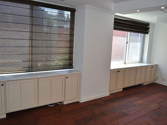 4th image of 295 Greenwich St #7NN