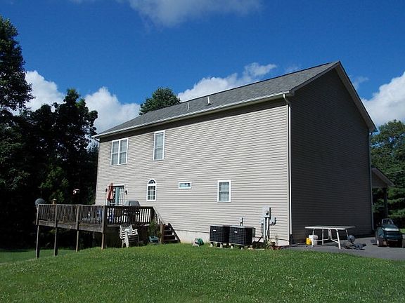 2nd image of 581 Oak Knoll Dr