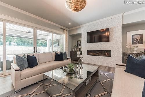 3rd image of 788 Pinnacle Dr
