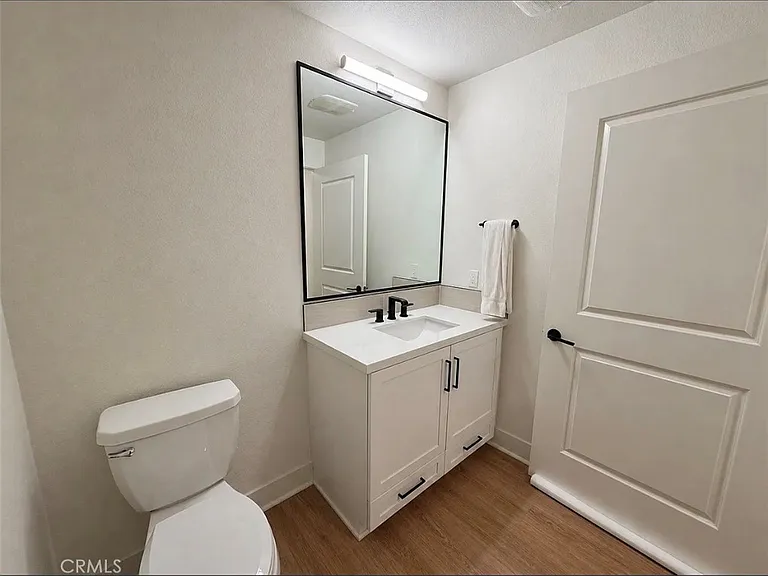 414 Main St #210 — Photo 25