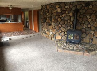 3382 Zuercher Rd #B, Dalton, OH 44618