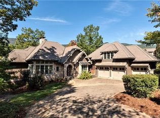 352 Chestertown Dr, Mill Spring, NC 28756