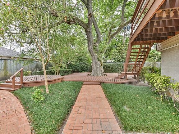 5th image of 2313 W T C Jester Blvd