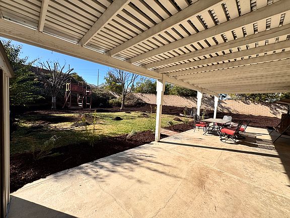 2nd image of 30101 Harvest Ln