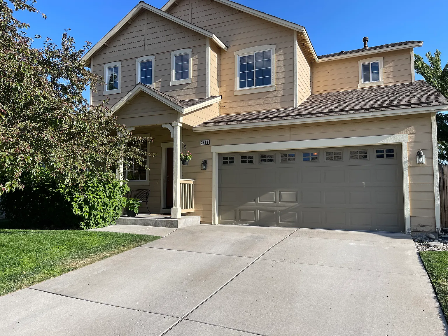 4 bed, 2.5 bath, 1882 sqft, $2,795 — Photo 4