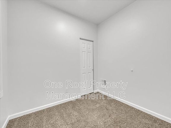 4th image of 324 N Hardesty Ave Unit 1