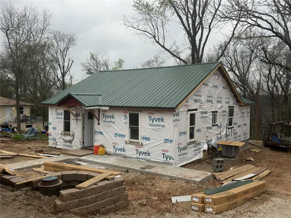 1007 Hospital Rd, Waynesville, MO 65583
