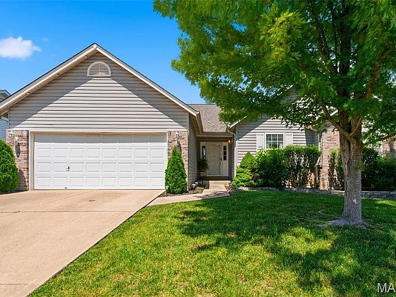 2nd image of 1419 Sunburst Dr