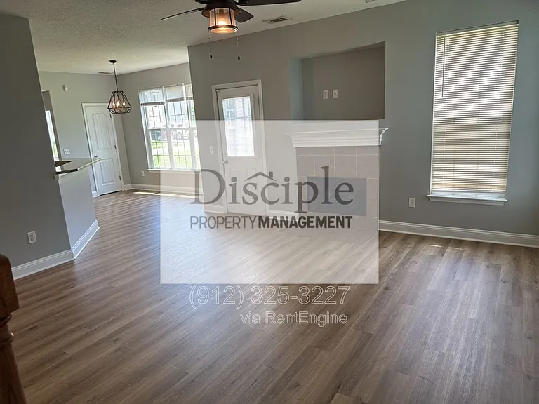 387 Ohara Dr — Photo 10