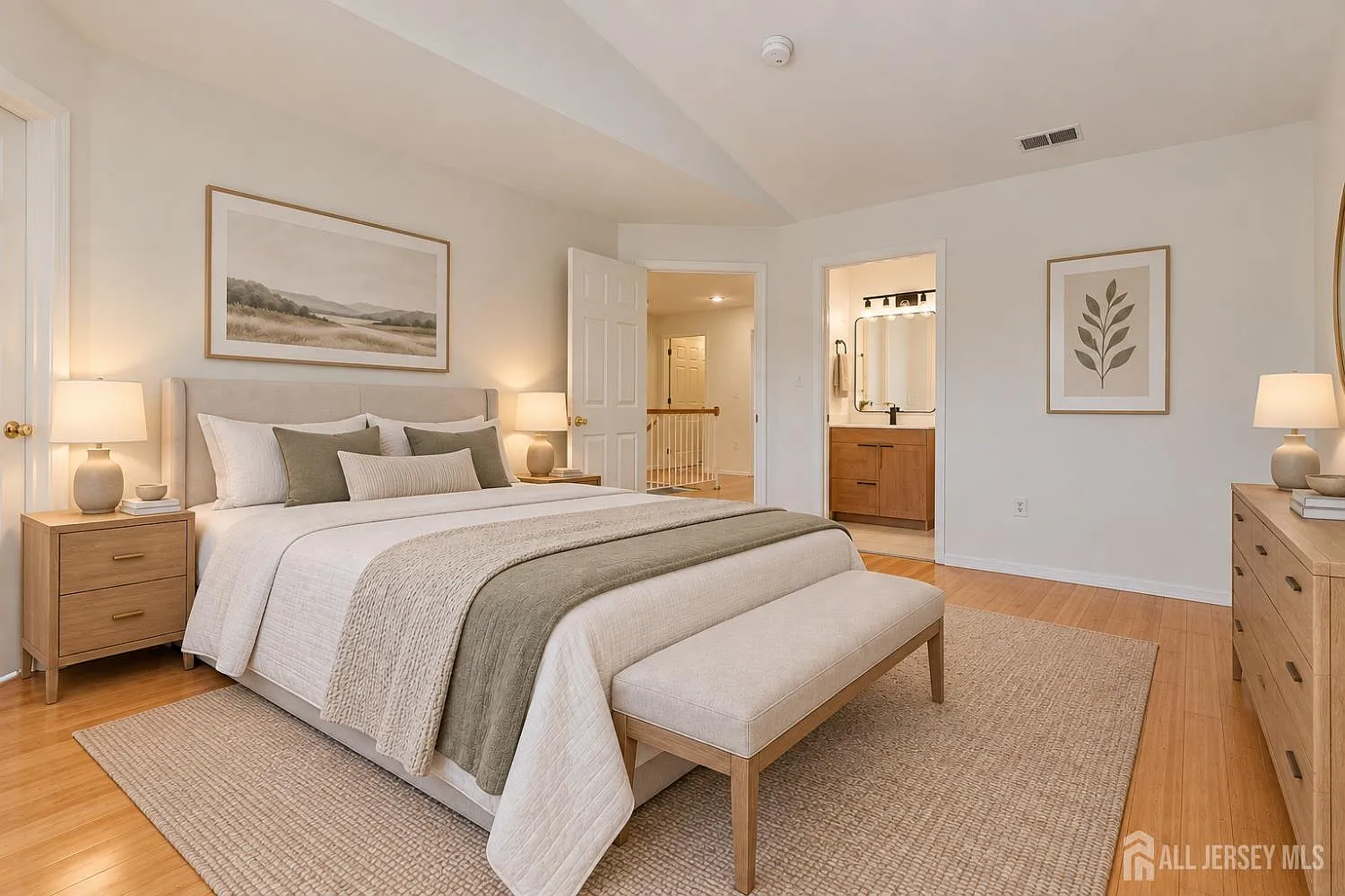 3 bed, 2.5 bath, $3,450 — Photo 4