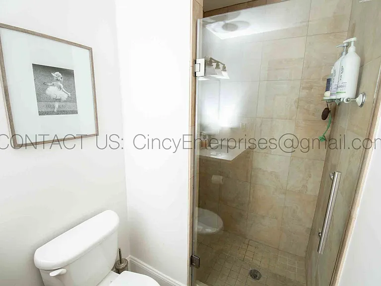 2126A Gilbert Ave — Photo 17