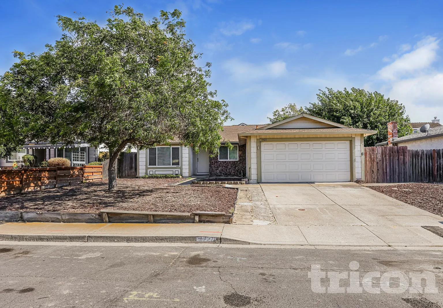 1921 Teresa Lane Oakley CA — Photo 1