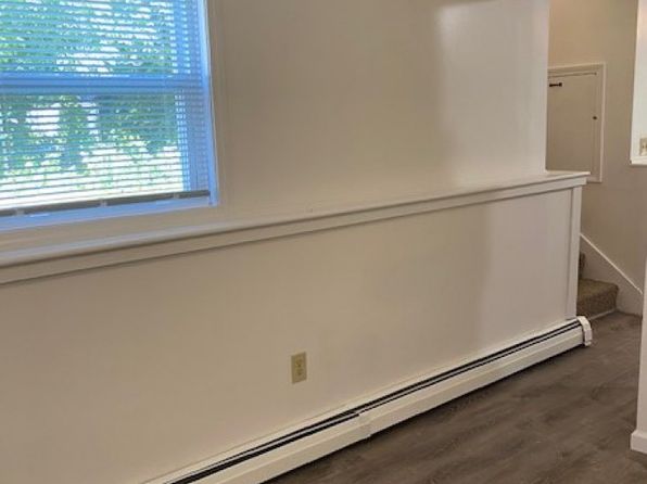 90 Old Amherst Rd #3, Belchertown, MA 01007