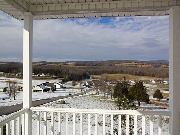 5th image of 297 Country Side Dr