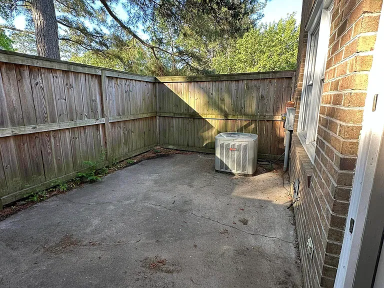 101-9B David Dr #B9 — Photo 8