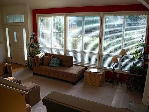 Large windows let it lots of natural light.