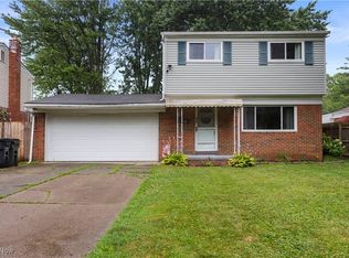 856 Fairwood Blvd, Elyria, OH