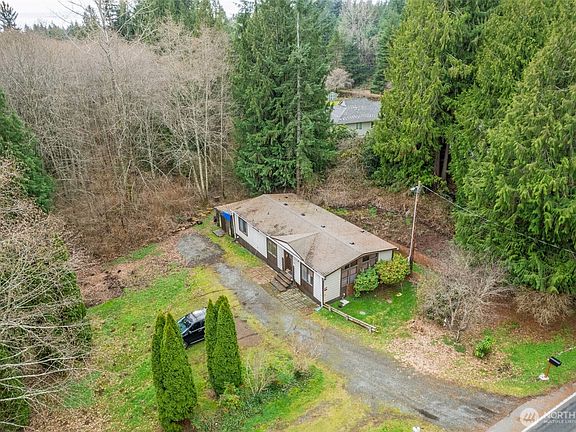 2nd image of 5024 156th Street SE