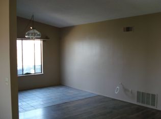 1526 Western Village Dr, San Jacinto, CA 92583