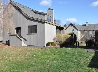 604 Cherokee Ln #A, Stratford, CT 06614