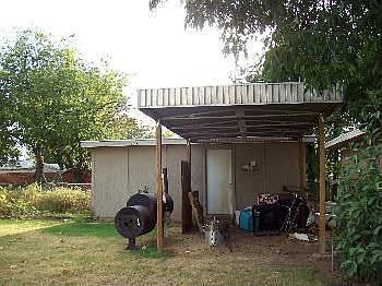 2nd image of 4716 Spiser Ln