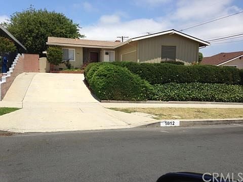 2nd image of 1812 W Santa Cruz St