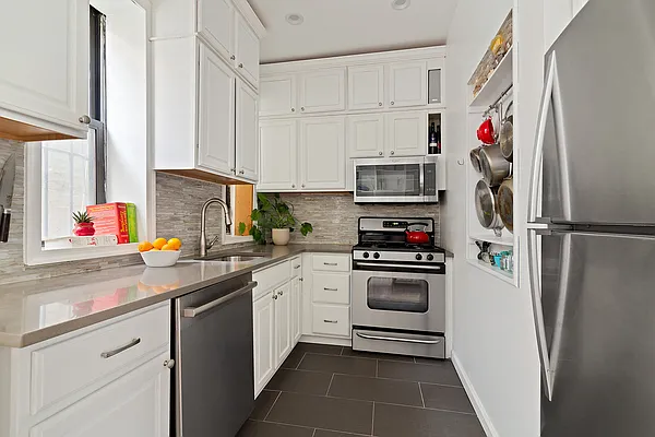 Sold by Compass | media 2
