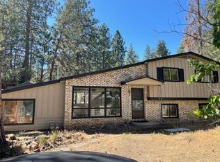 20280 Rae Rd, Bend, OR 97702