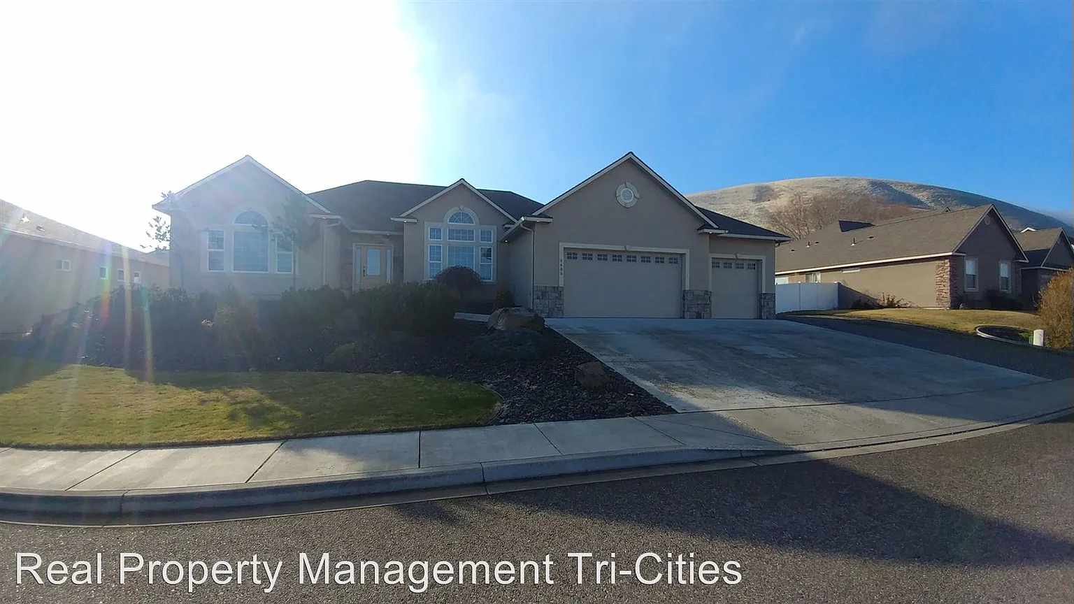 5605 Kenra Loop photo 1