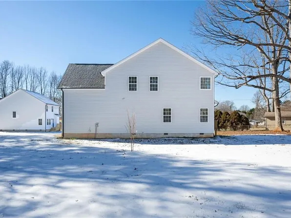 2410 Cedar Ln, Kernersville, NC 27284
