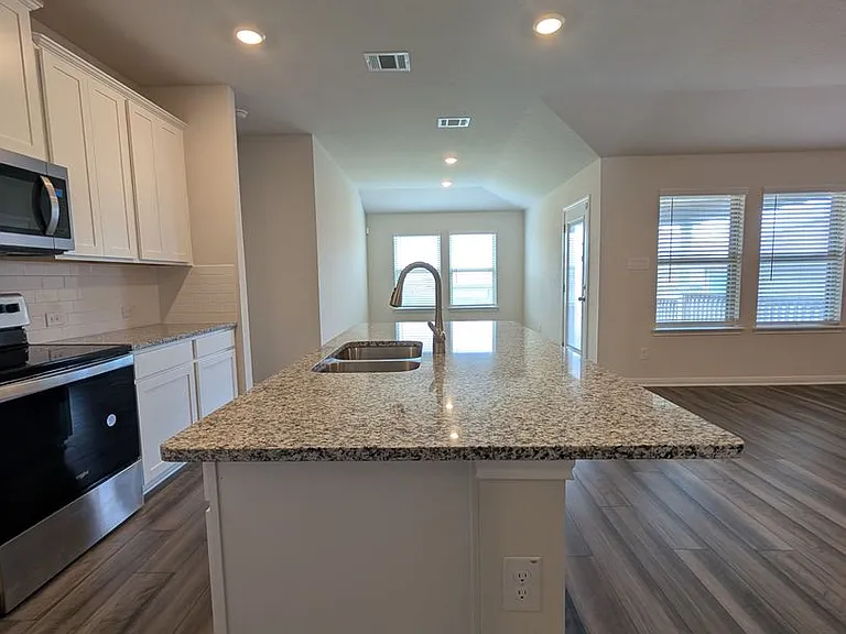 3069 Charyn Way — Photo 14