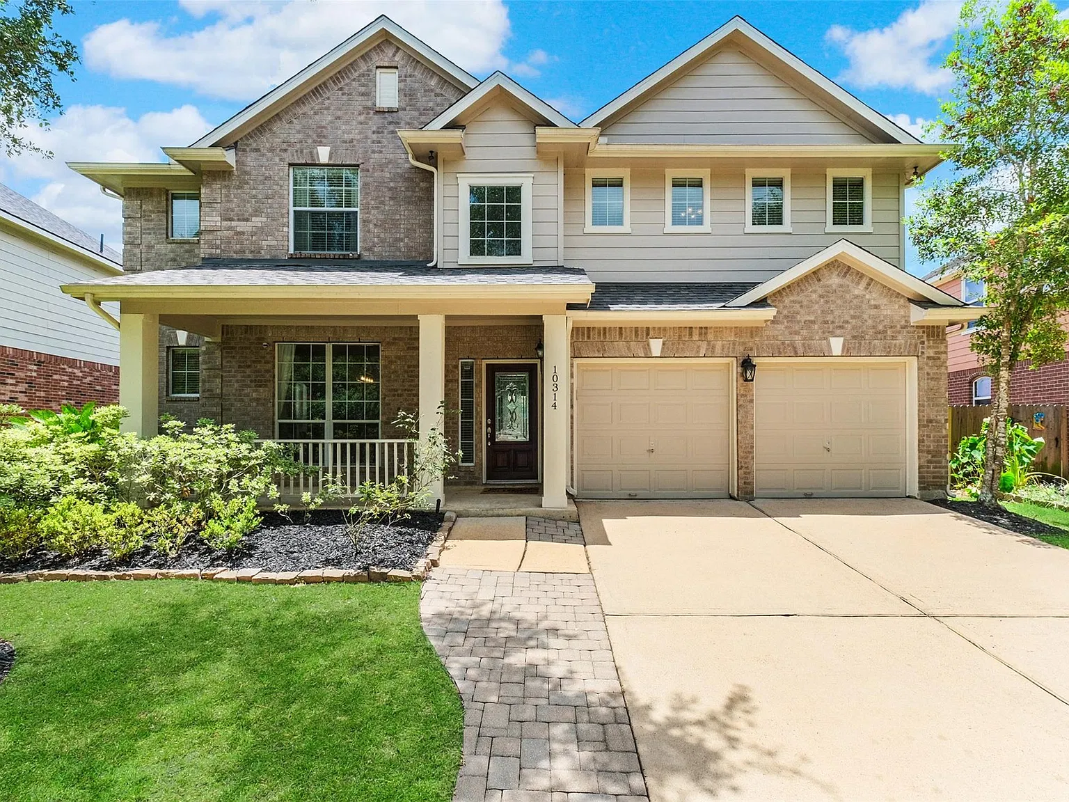 4 bed, 2.5 bath, 3066 sqft, $3,600 — Photo 1